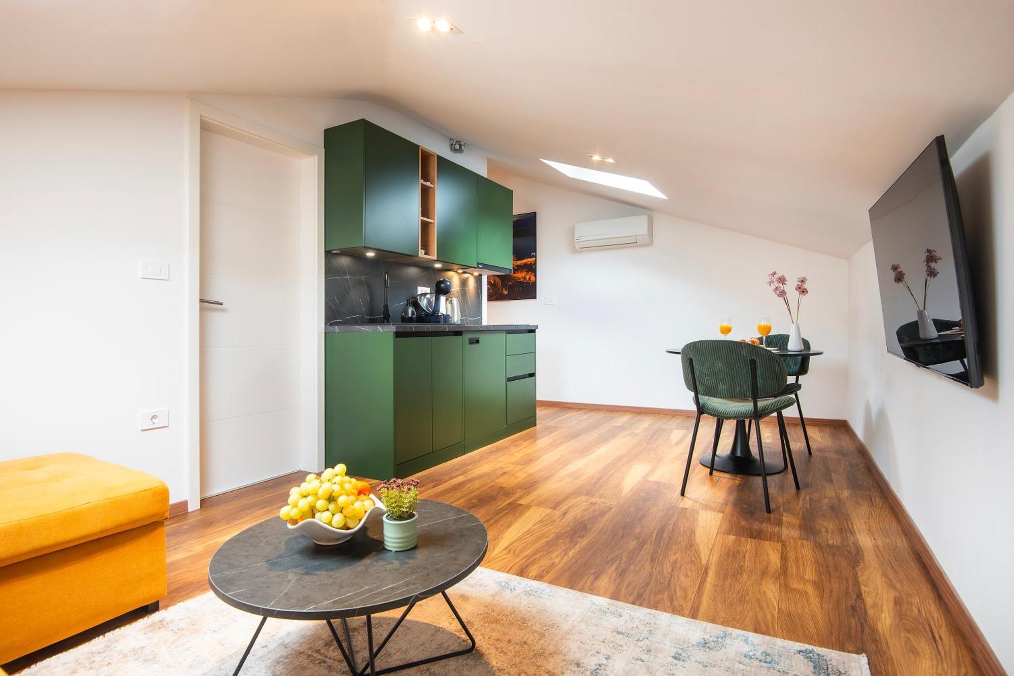 D&A Amphitheatre Premium Apartments With Free Parking PUY 외부 사진