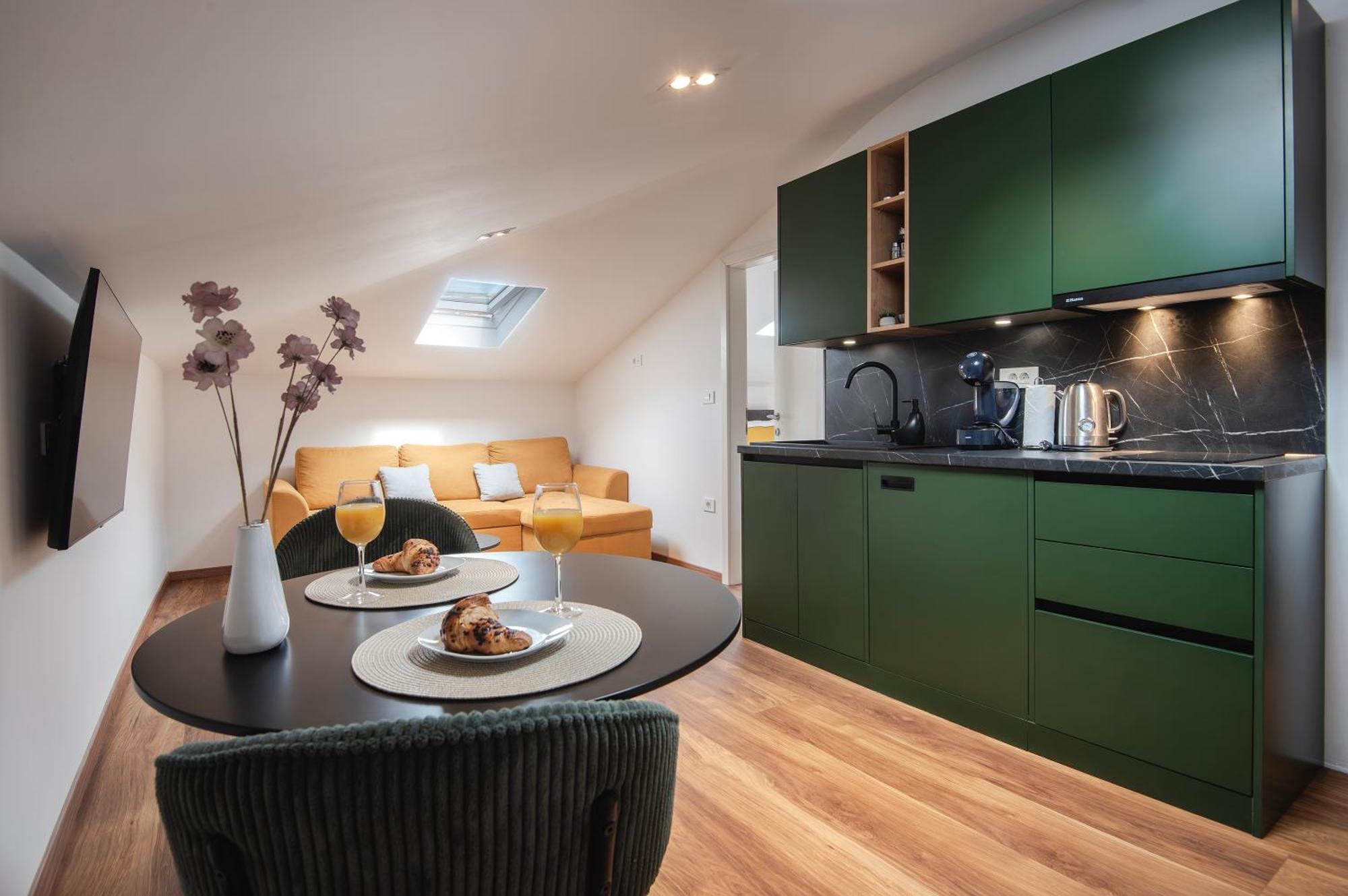 D&A Amphitheatre Premium Apartments With Free Parking PUY 외부 사진
