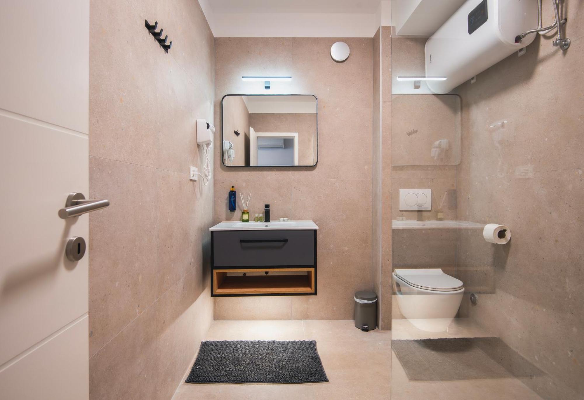 D&A Amphitheatre Premium Apartments With Free Parking PUY 외부 사진