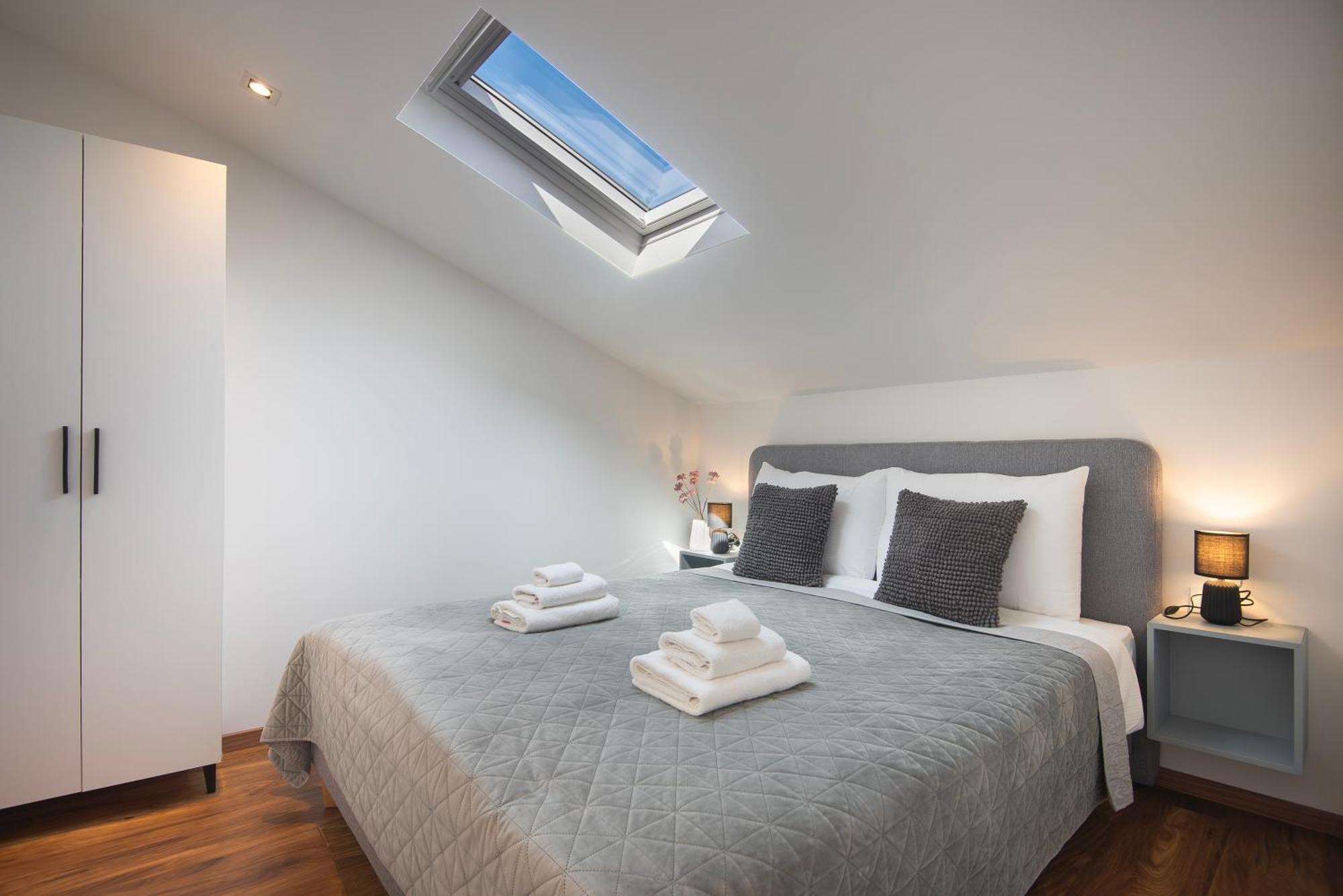 D&A Amphitheatre Premium Apartments With Free Parking PUY 외부 사진