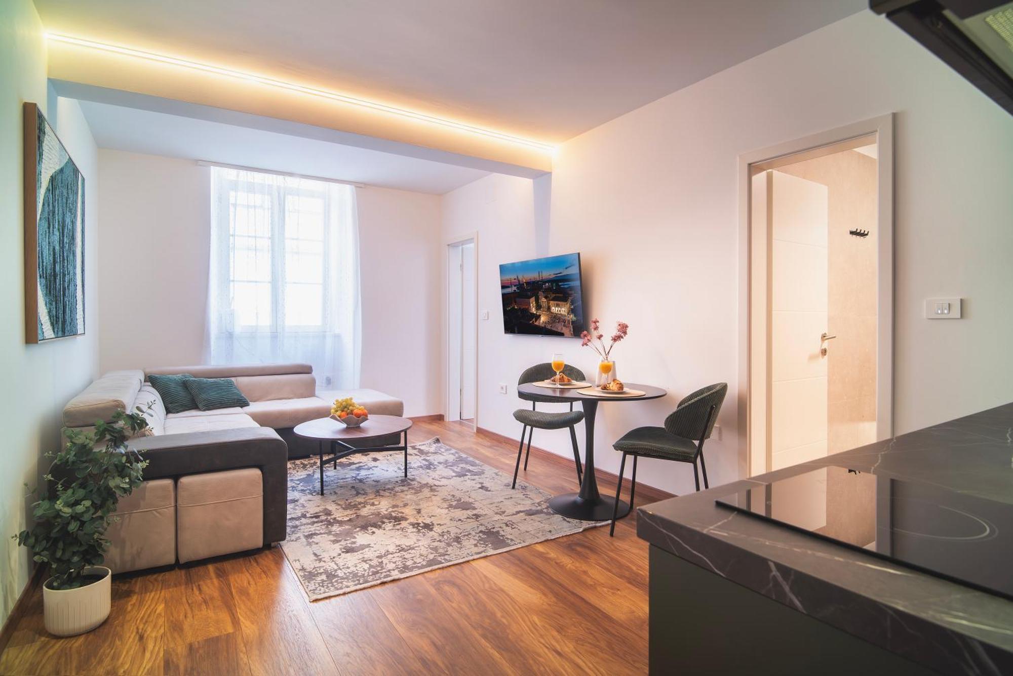 D&A Amphitheatre Premium Apartments With Free Parking PUY 외부 사진